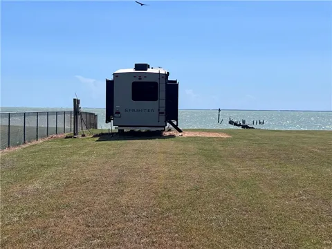 1377 Swans Point