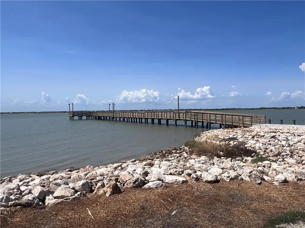 1377 Swans Point Seadrift, TX 77983