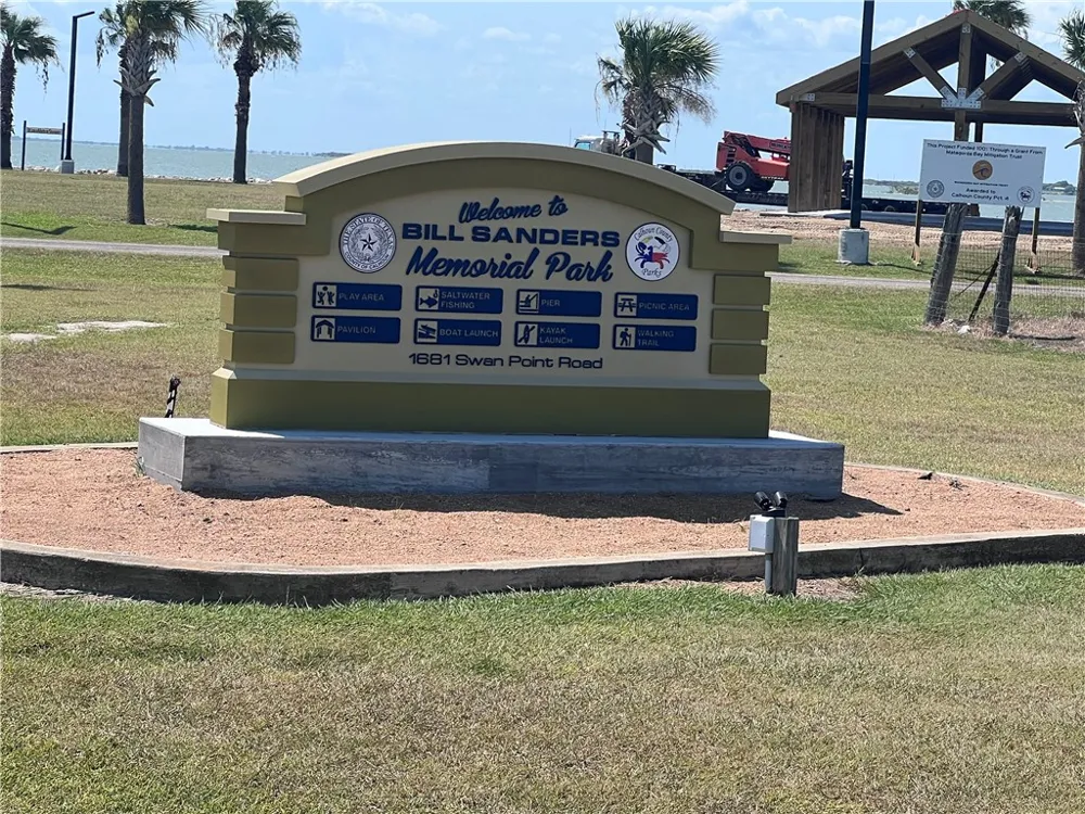 1377 Swans Point Seadrift, TX 77983