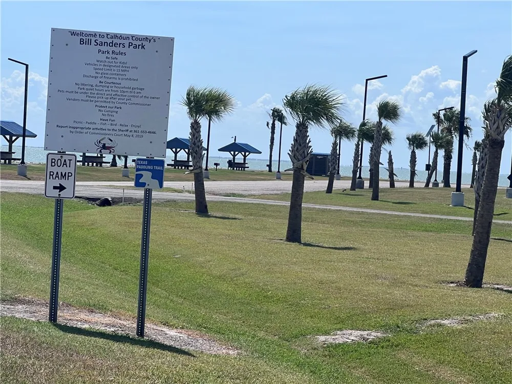 1377 Swans Point Seadrift, TX 77983