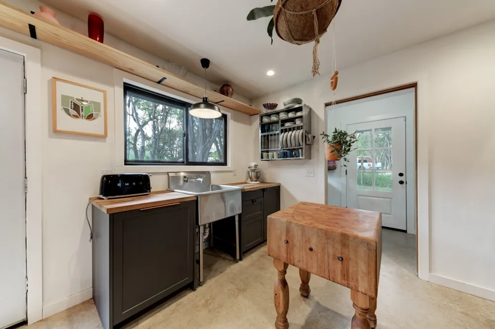 152 Spoke Lane Wimberley, TX 78676