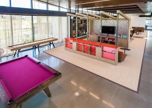 7400 Travertine Spring Drive Austin, TX 78744