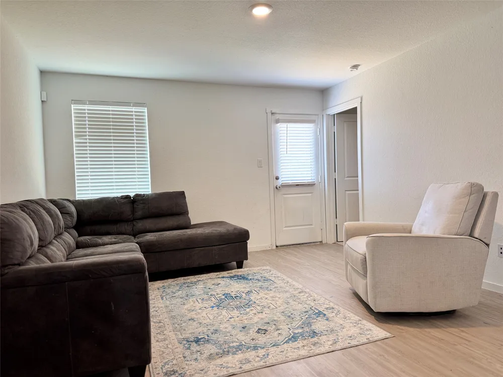 11622 Dog Rose Converse, TX 78109