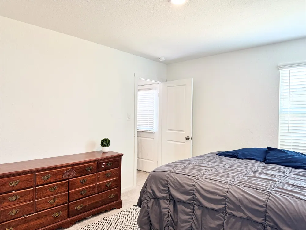 11622 Dog Rose Converse, TX 78109