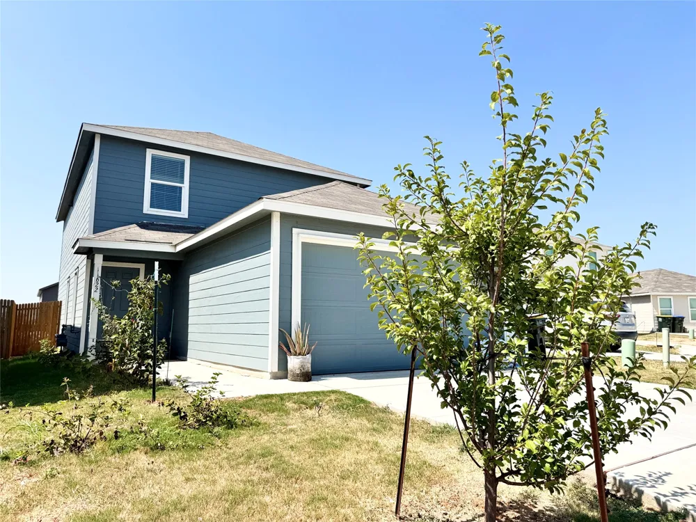 11622 Dog Rose Converse, TX 78109