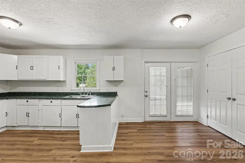 701 Bilmark Avenue Charlotte, NC 28213