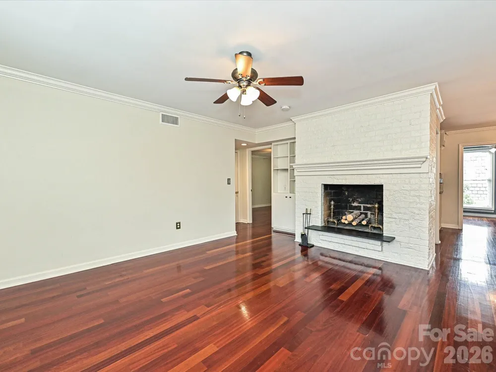 3520 Colony Road #C Charlotte, NC 28211