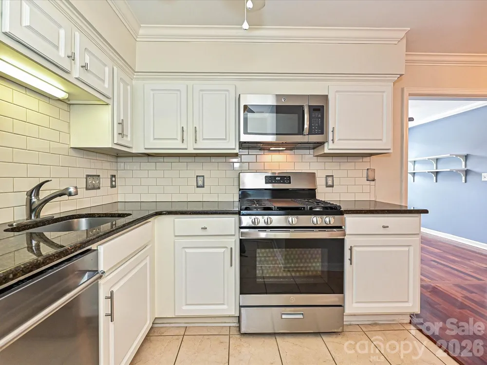 3520 Colony Road #C Charlotte, NC 28211