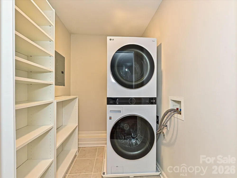 3520 Colony Road #C Charlotte, NC 28211