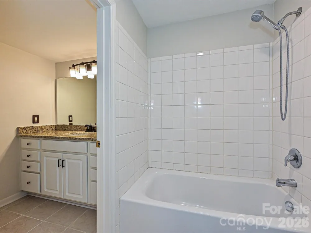 3520 Colony Road #C Charlotte, NC 28211