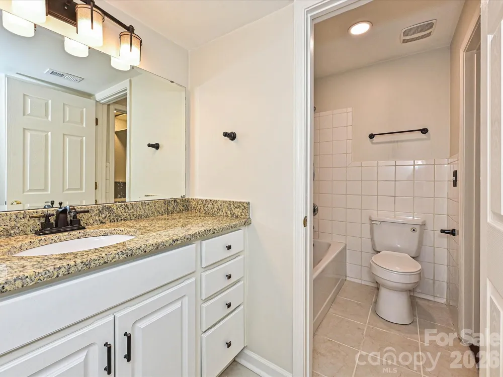 3520 Colony Road #C Charlotte, NC 28211