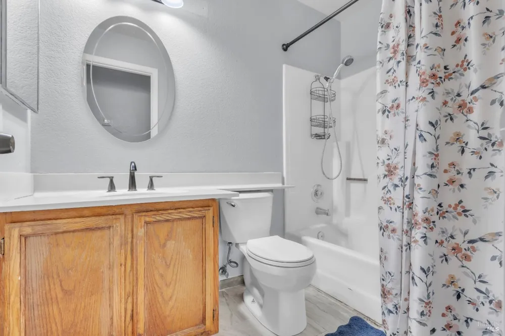 2637 Valley Oak Way Fairfield, CA 94533