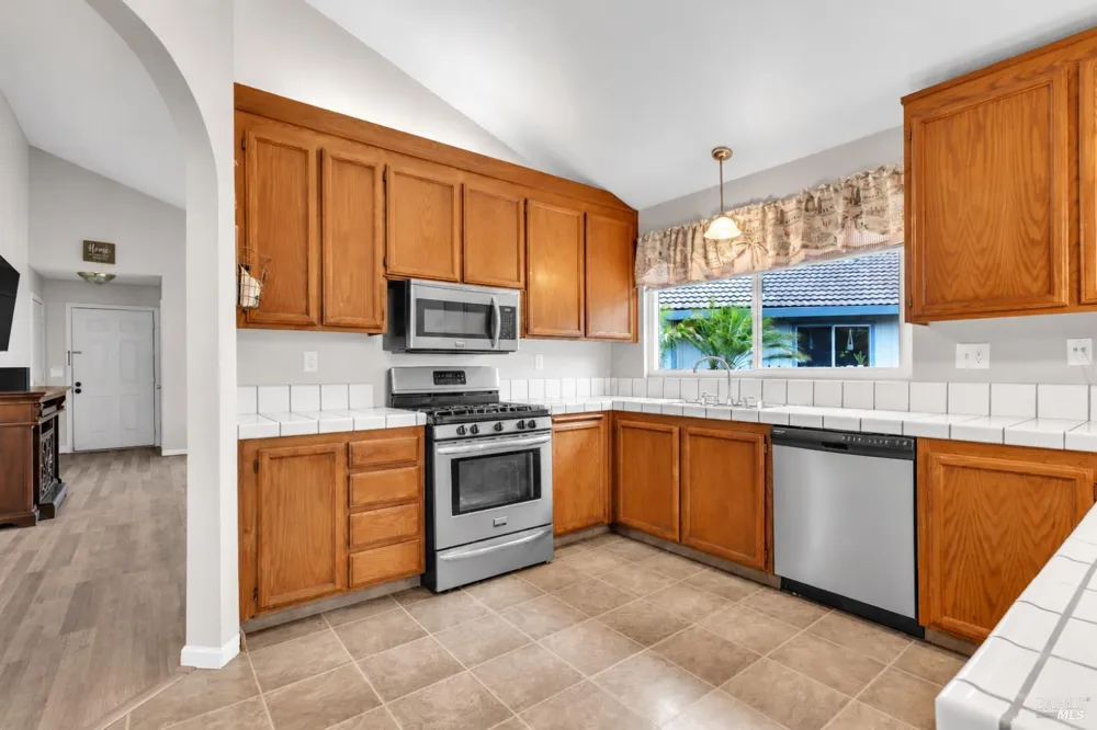 2637 Valley Oak Way Fairfield, CA 94533