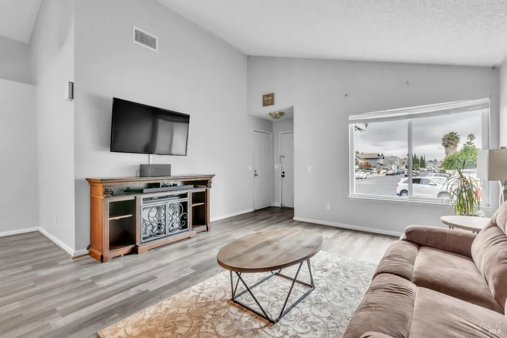 2637 Valley Oak Way Fairfield, CA 94533