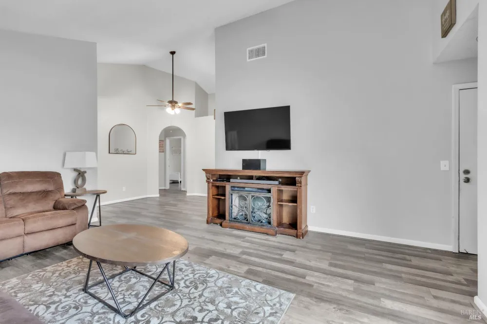 2637 Valley Oak Way Fairfield, CA 94533
