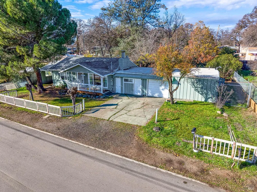 3995 Mullen Avenue Clearlake, CA 95422