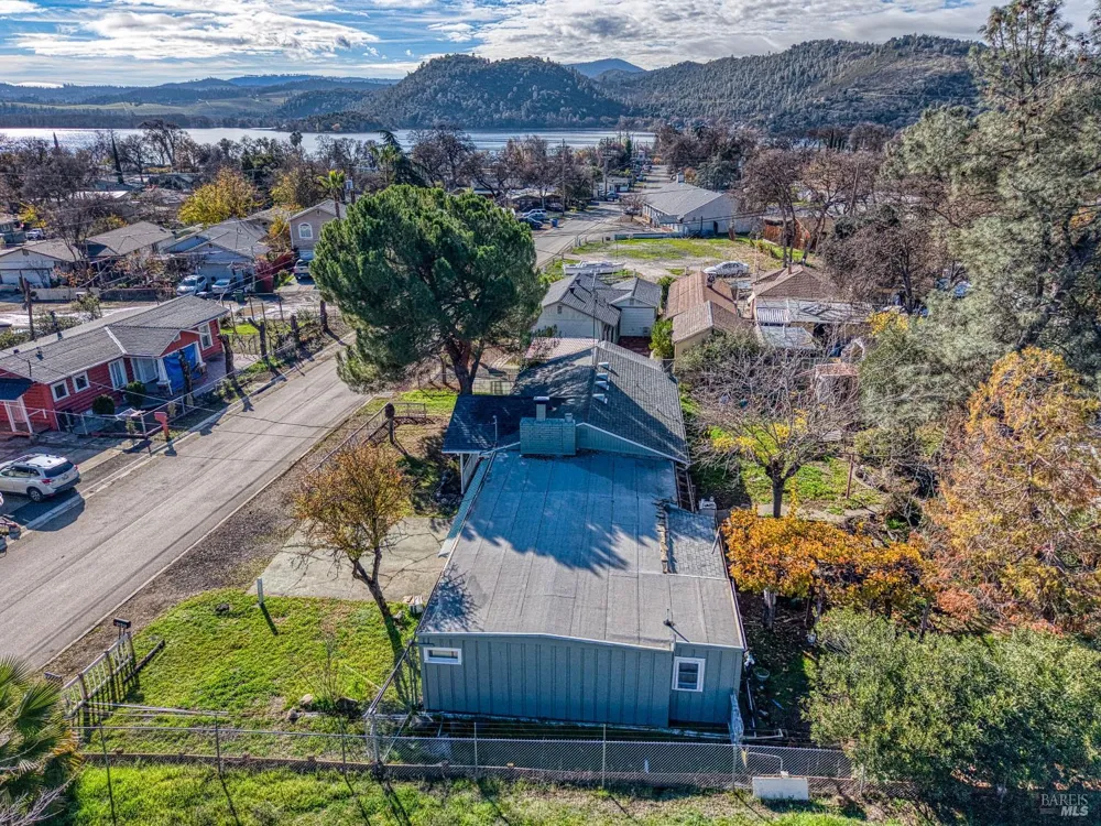 3995 Mullen Avenue Clearlake, CA 95422
