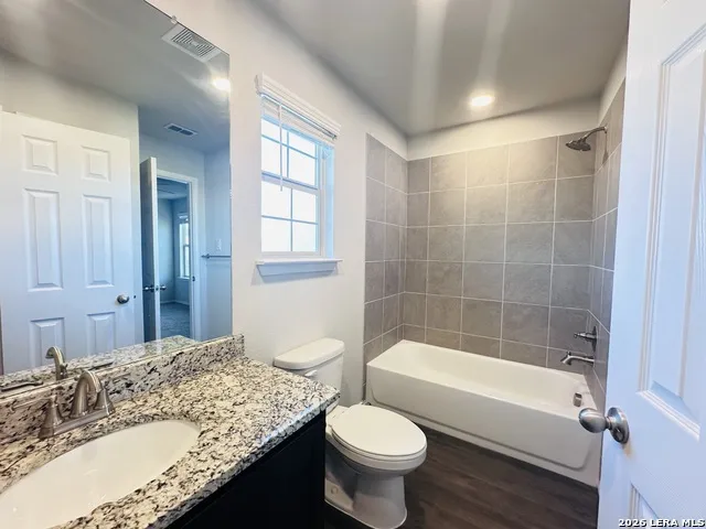 5611 RIO CYN Unit 1 Converse, TX 78109