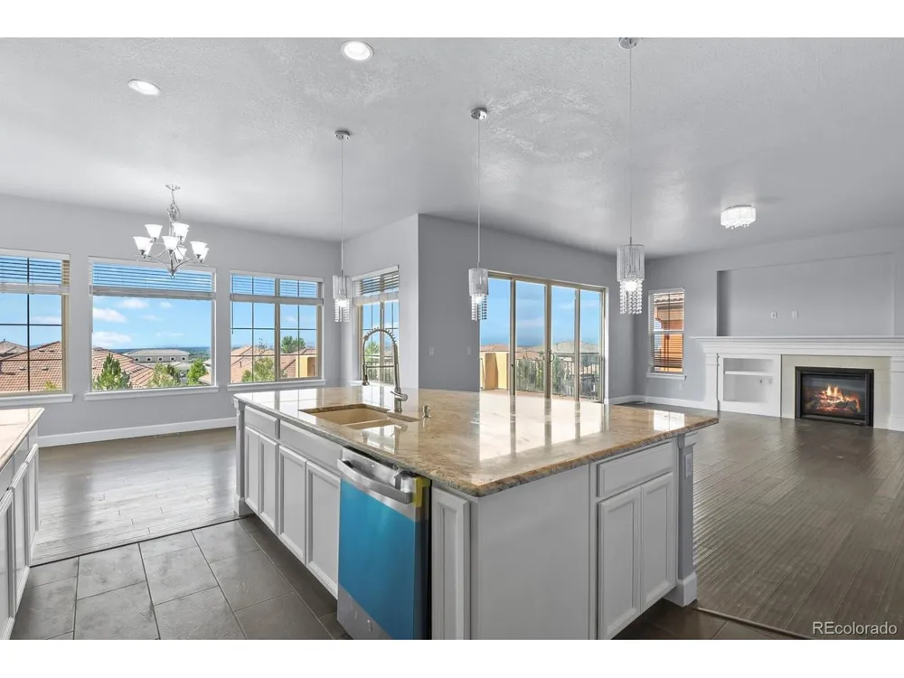9781 Cantabria Pt Lone Tree, CO 80124