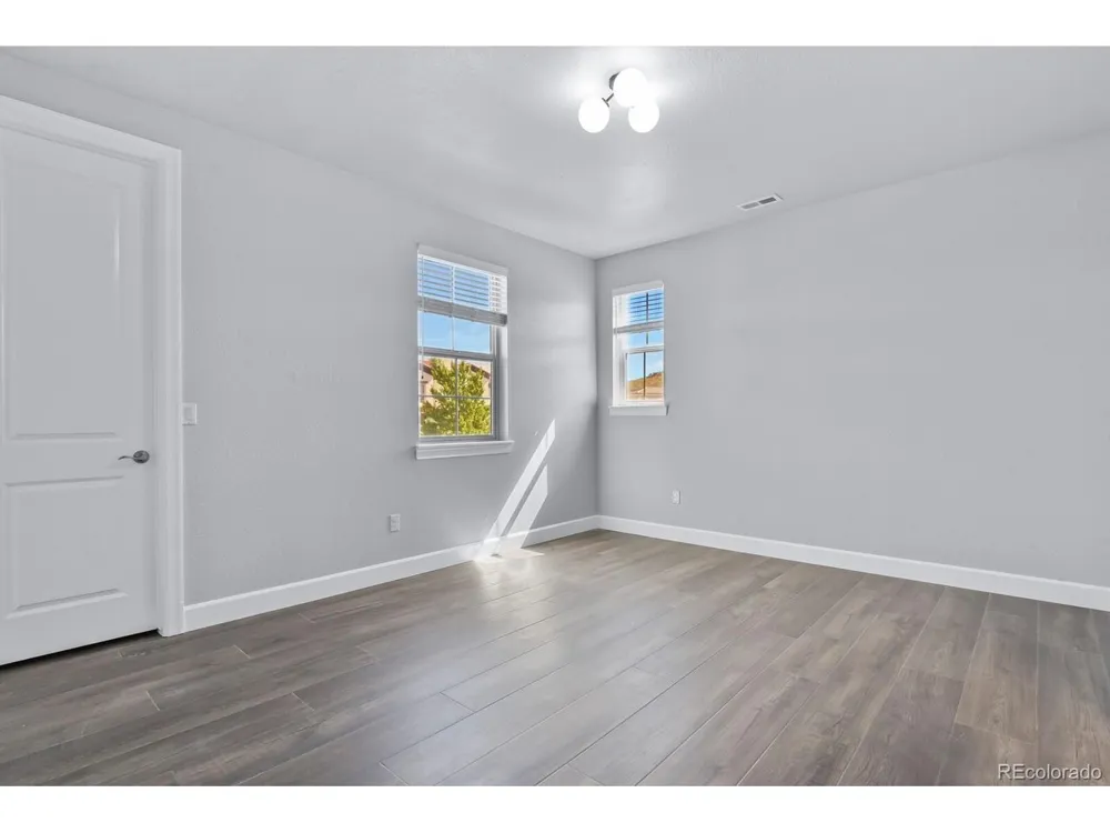 9781 Cantabria Pt Lone Tree, CO 80124
