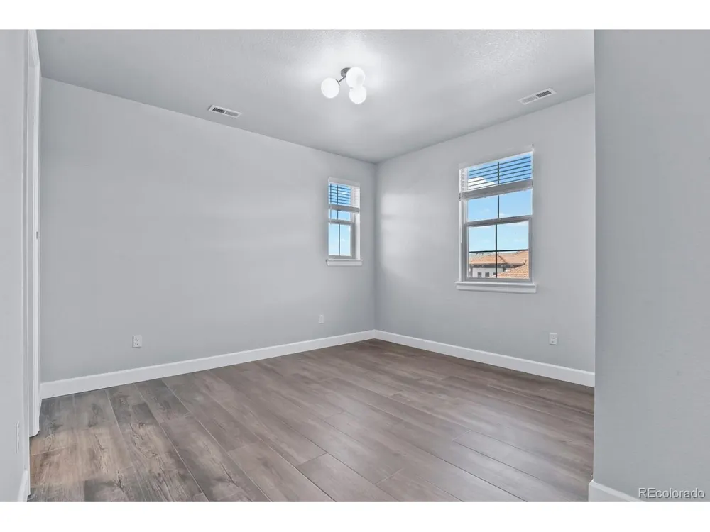 9781 Cantabria Pt Lone Tree, CO 80124