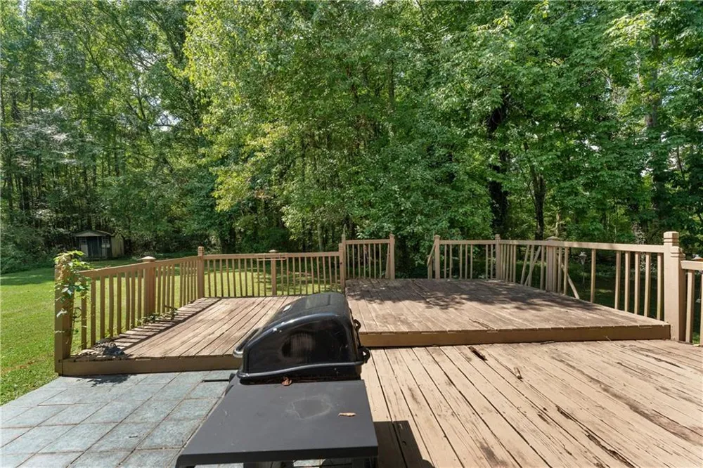 49 Widgeon Way Cartersville, GA 30120