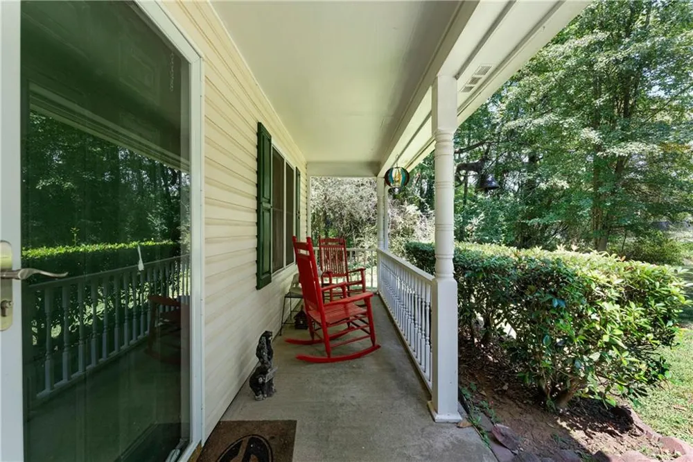 49 Widgeon Way Cartersville, GA 30120