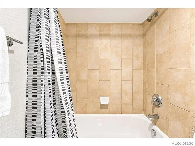 2830 E College Avenue #306 Boulder, CO 80303