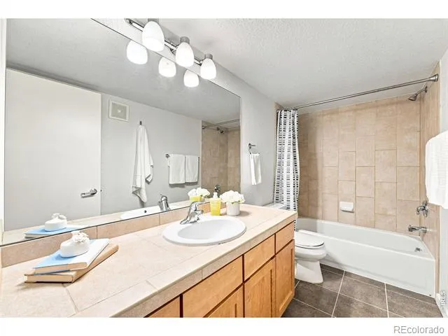 2830 E College Avenue #306 Boulder, CO 80303