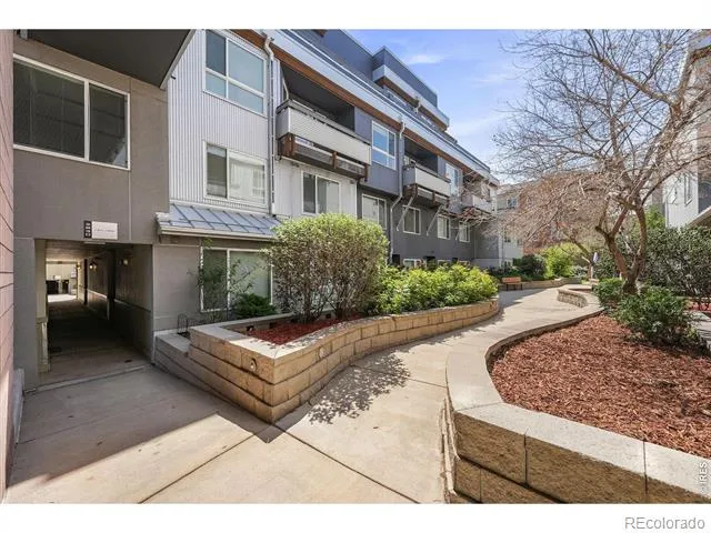 2830 E College Avenue #306 Boulder, CO 80303