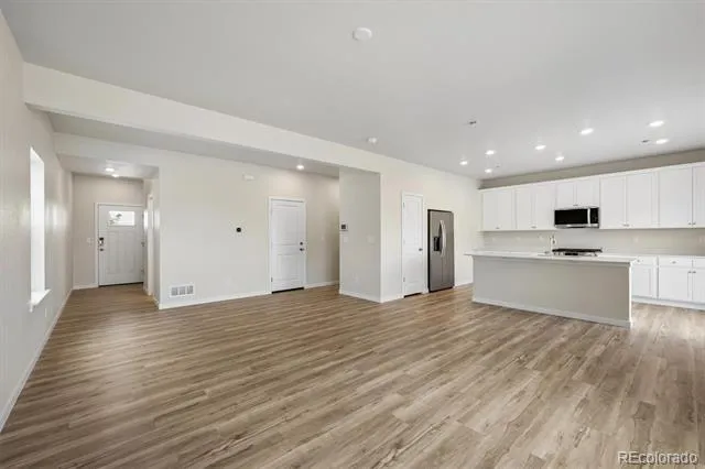 19053 E 93rd Place Commerce City, CO 80022