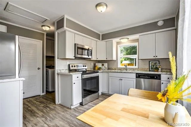 1205 Houston Avenue Colorado Springs, CO 80905