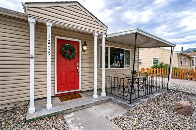 1205 Houston Avenue Colorado Springs, CO 80905
