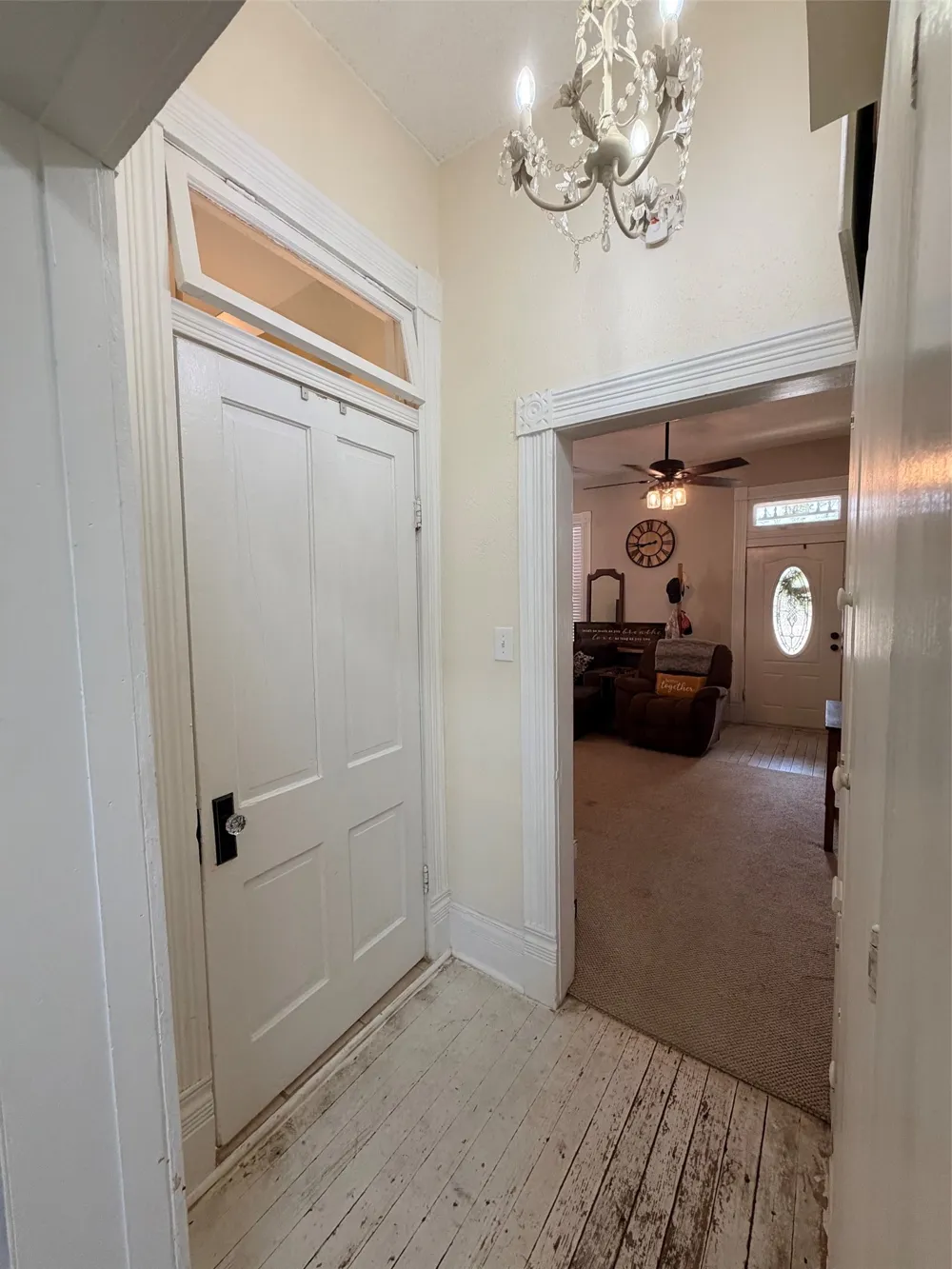 207 W Neely Avenue Comanche, TX 76442