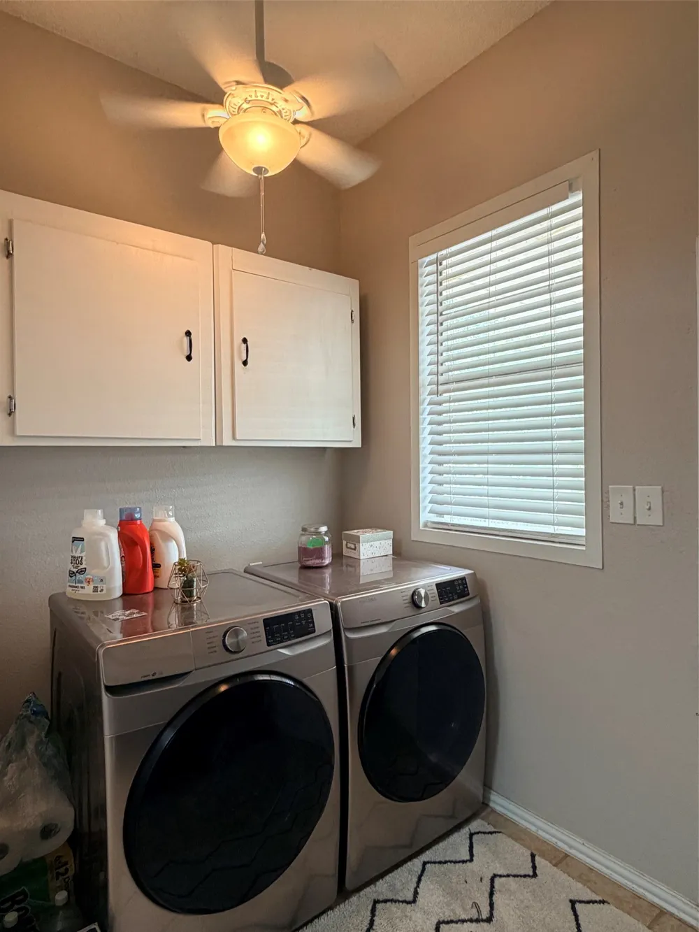 207 W Neely Avenue Comanche, TX 76442