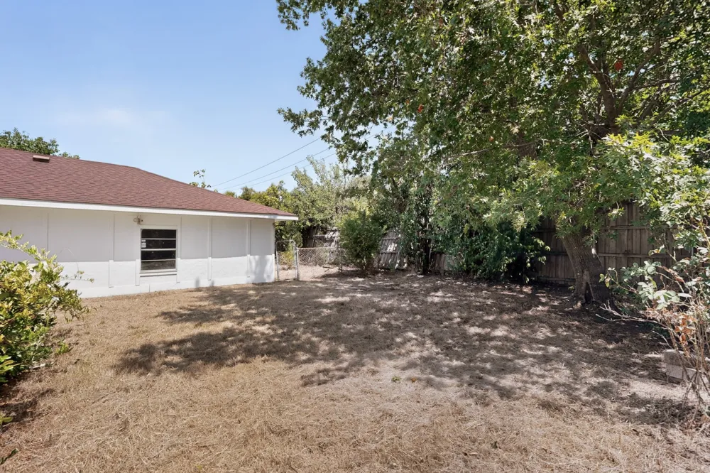 7316 Stone Meadow Circle Rowlett, TX 75088