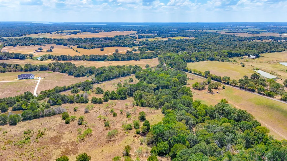 572 LCR 424 Groesbeck, TX 76642