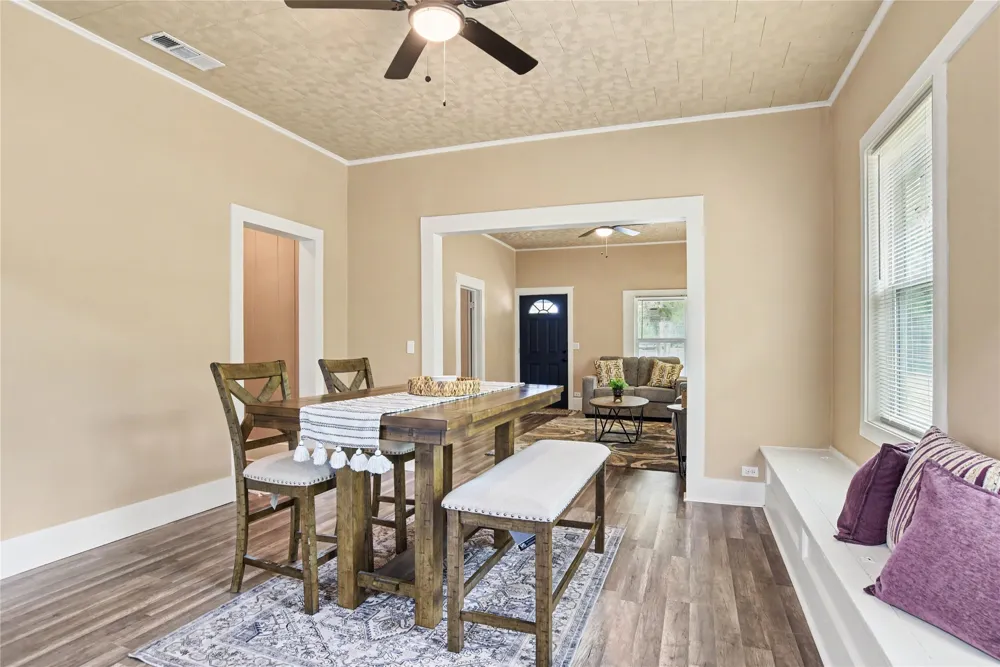 108 E Tyler Street Ennis, TX 75119