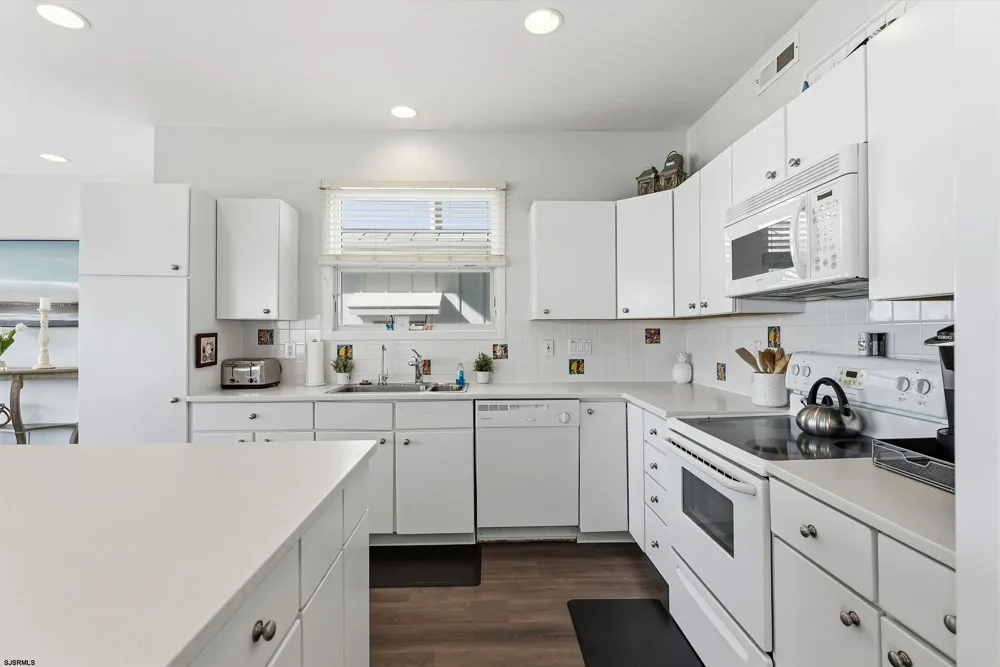 4301 Central Ave Ocean City, NJ 08226