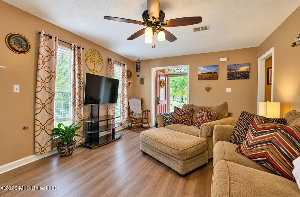 5322 Kalian Cove Southaven, MS 38671