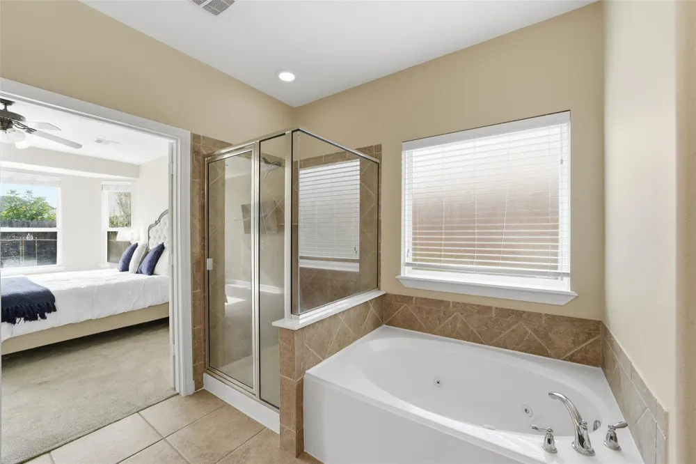 9982 Manor Spring Lane Brookshire, TX 77423