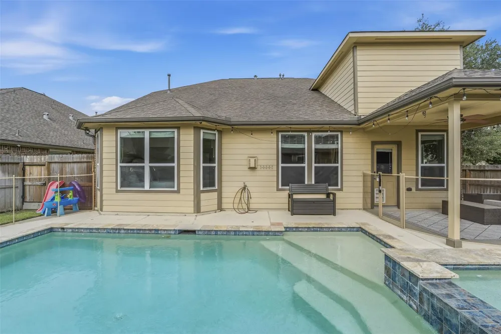 9982 Manor Spring Lane Brookshire, TX 77423