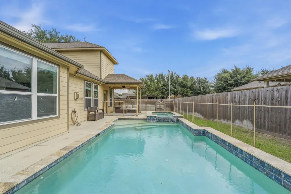 9982 Manor Spring Lane Brookshire, TX 77423