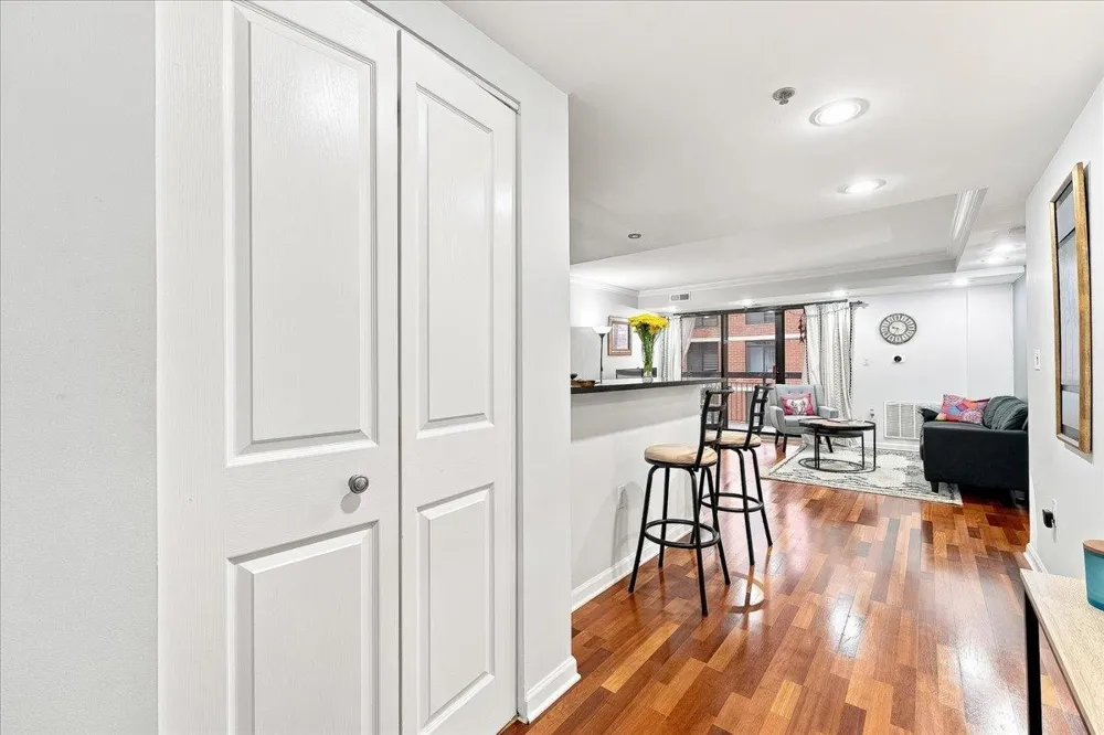 700 1ST ST Hoboken, NJ 07030