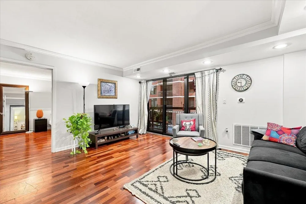 700 1ST ST Hoboken, NJ 07030