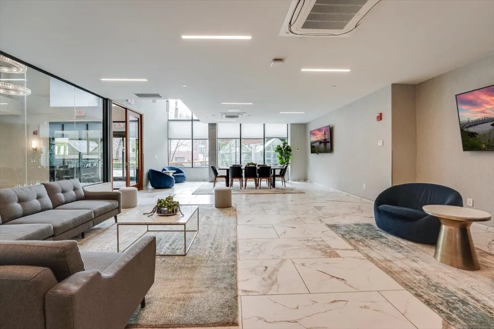 700 1ST ST Hoboken, NJ 07030