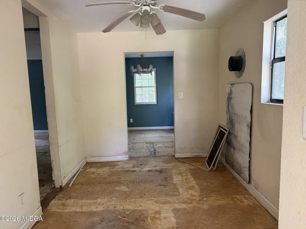 175 Collins Road Fort Valley, GA 31030