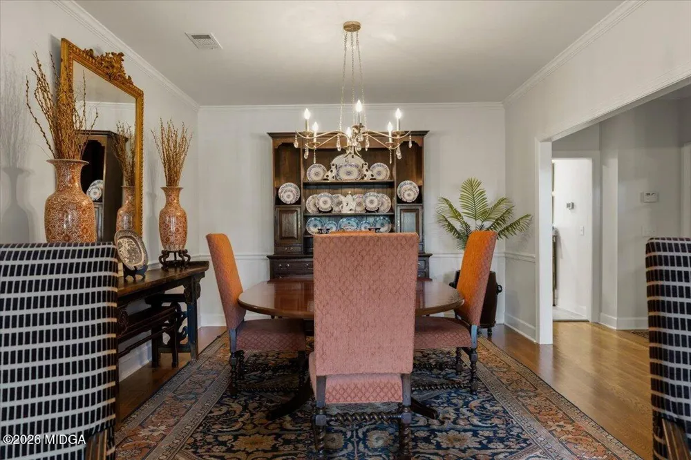 204 W Breckinridge Macon, GA 31210