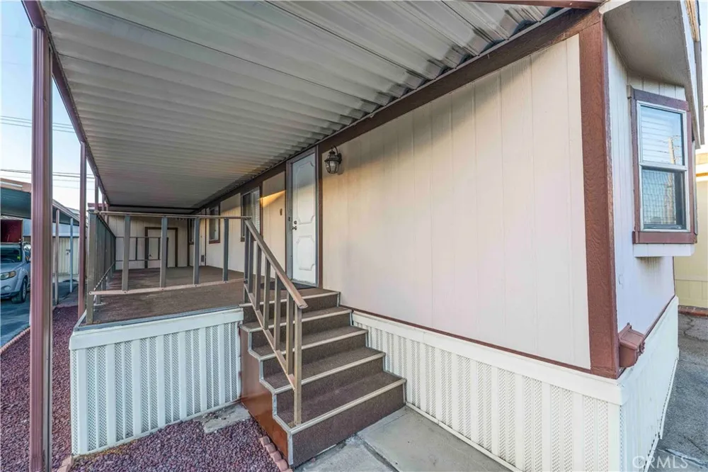 12737 E Roscrans #94 Norwalk, CA 90650