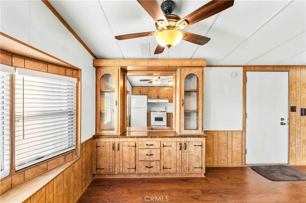 12737 E Roscrans #94 Norwalk, CA 90650